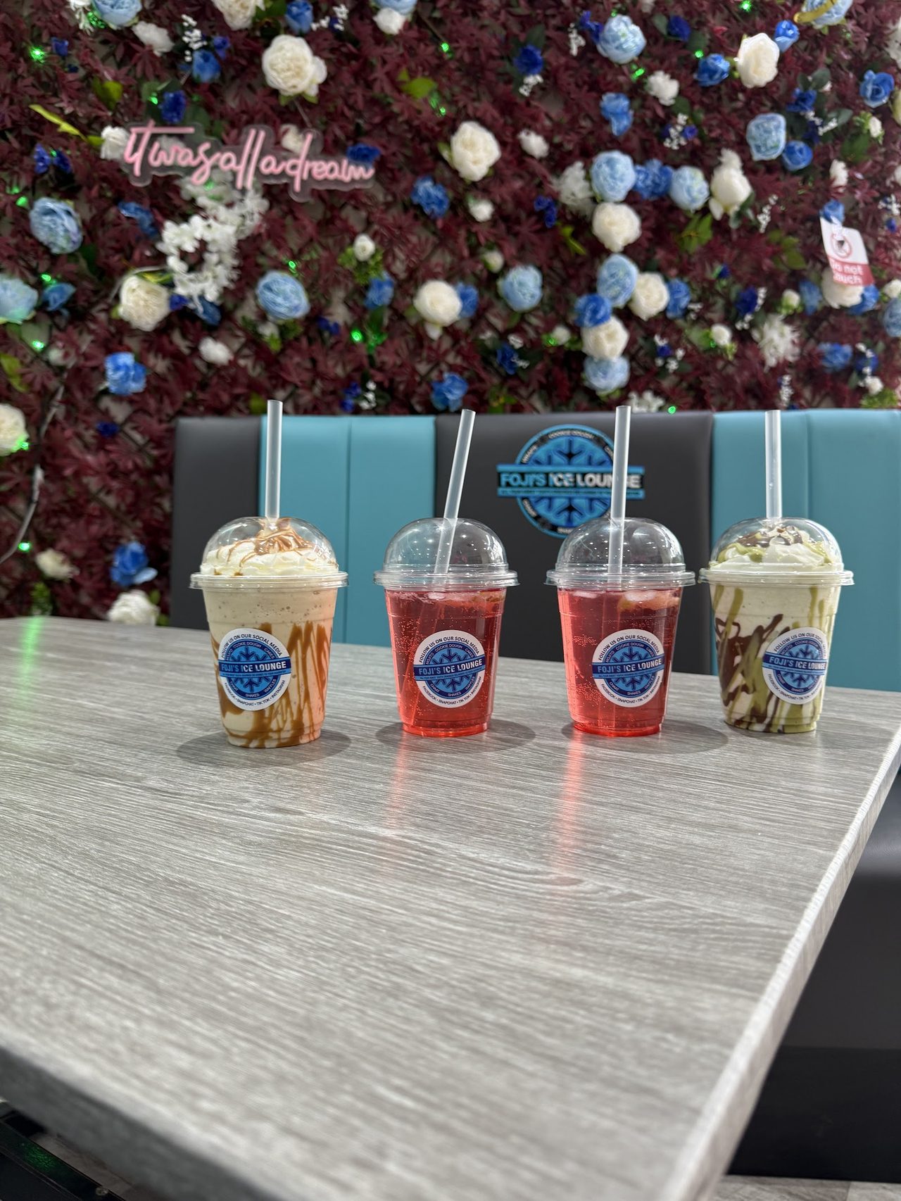 Foji's Ice Lounge