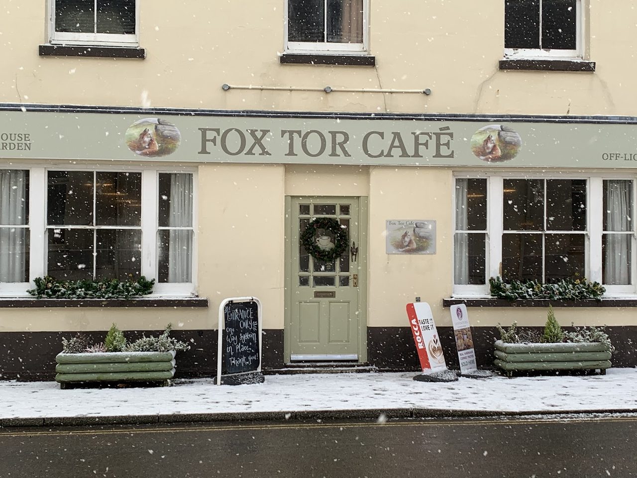 Fox Tor Cafe.