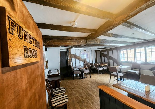 Frank's Restaurant And Mussel Bar