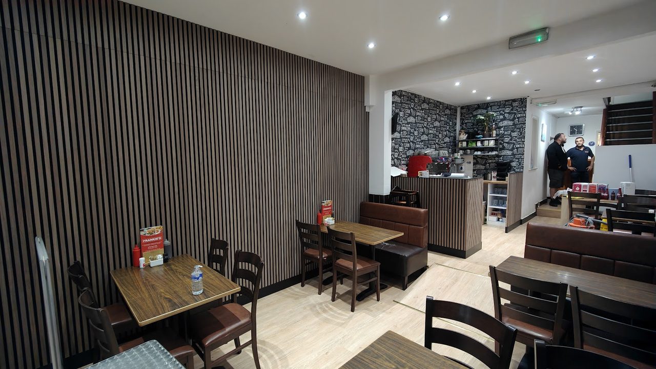 Frankies Cafe