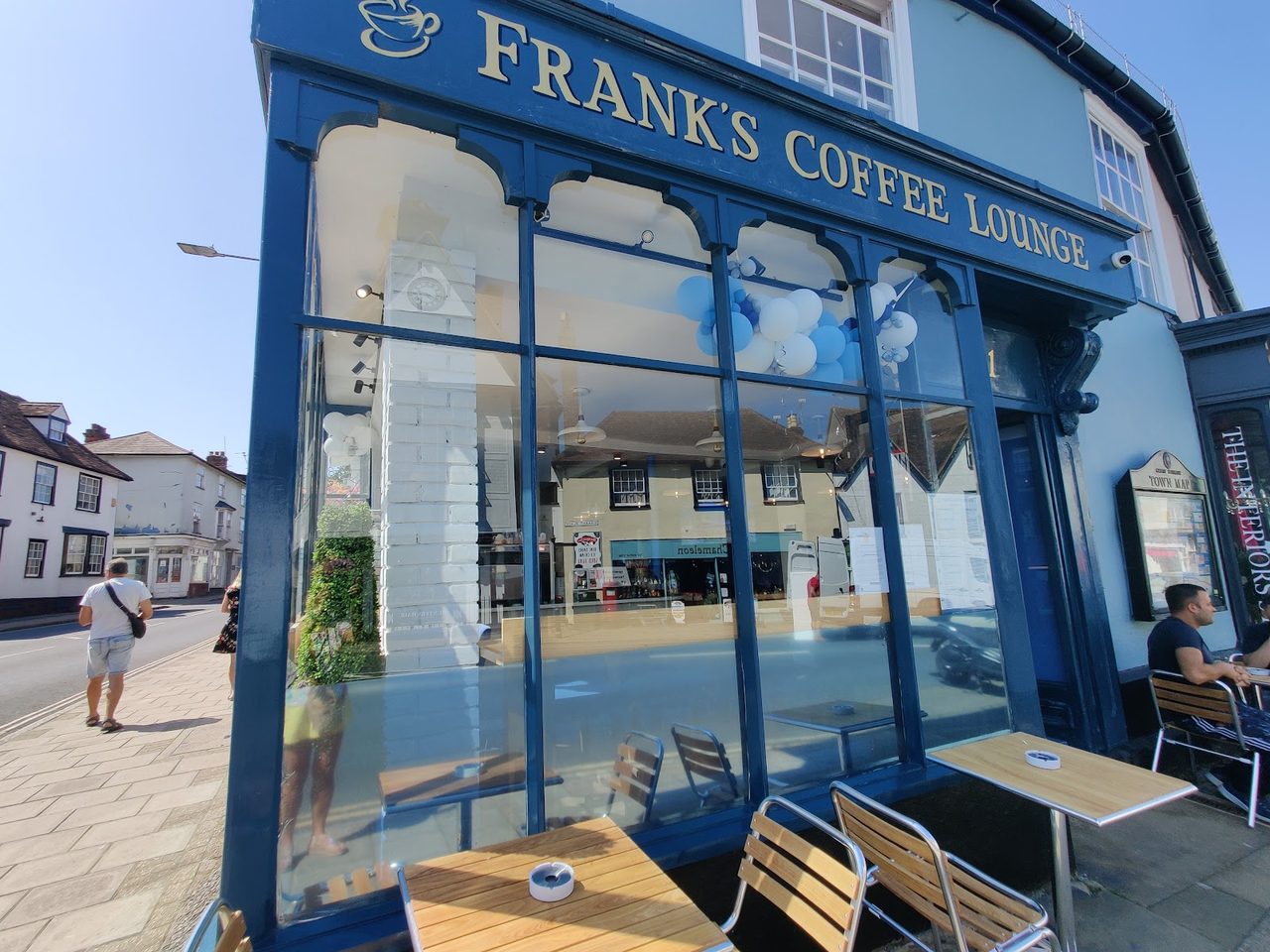 Franks Coffee Lounge