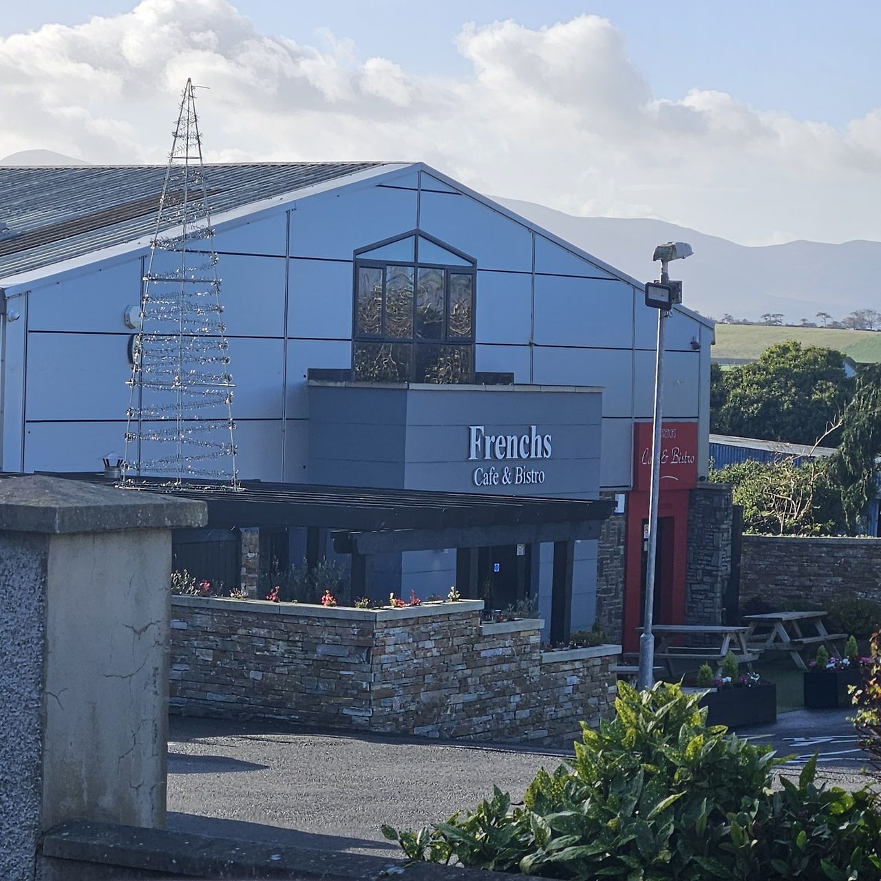 FRENCH'S BISTRO