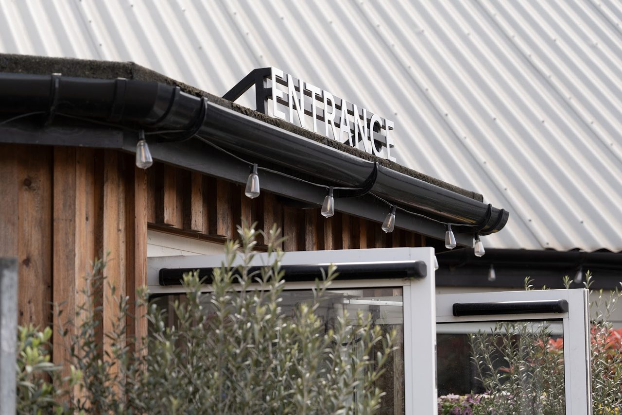 Friday Street Farm Shop / Cafe & Restaurant