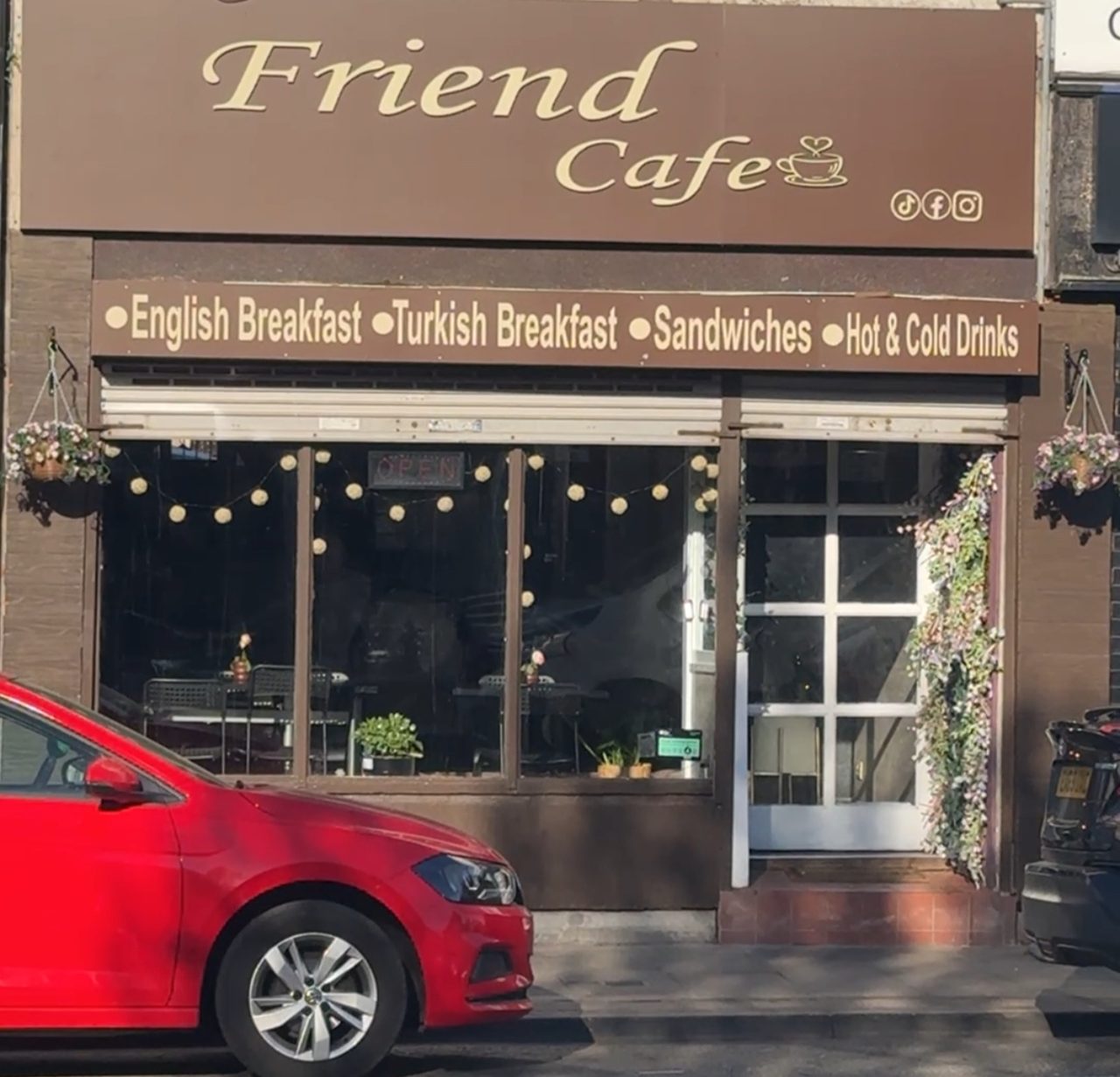 Friends Cafe