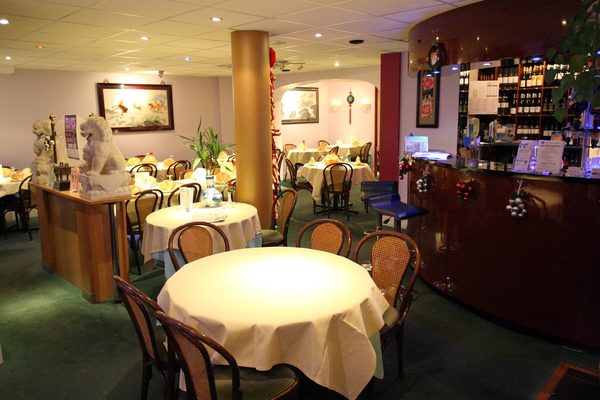 Full Moon Chinese Restaurant