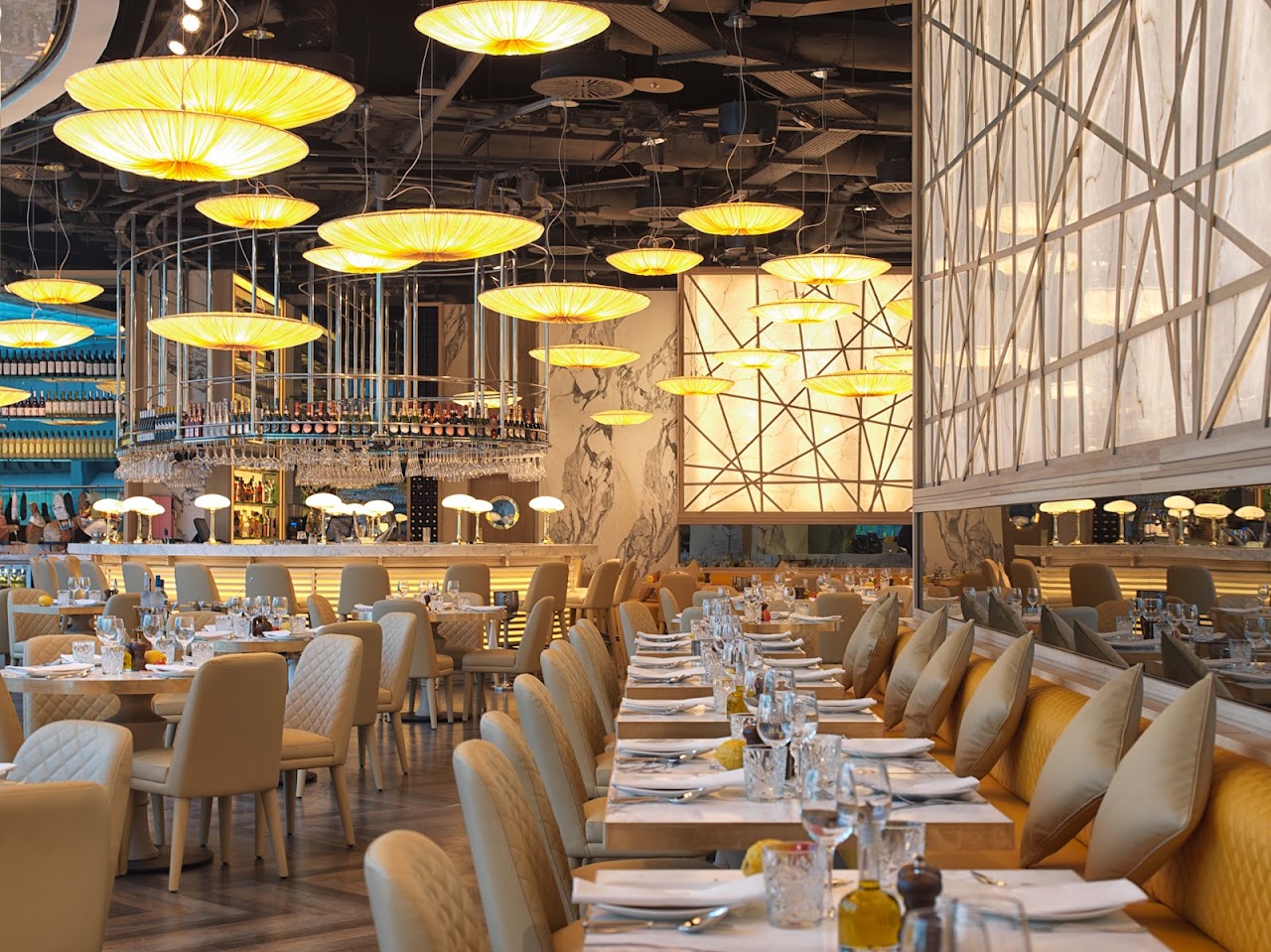 Fumo Restaurant on 4