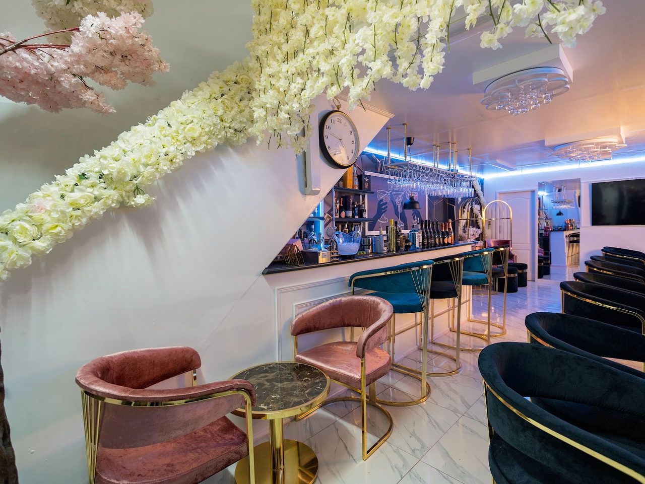 G Luxe Place