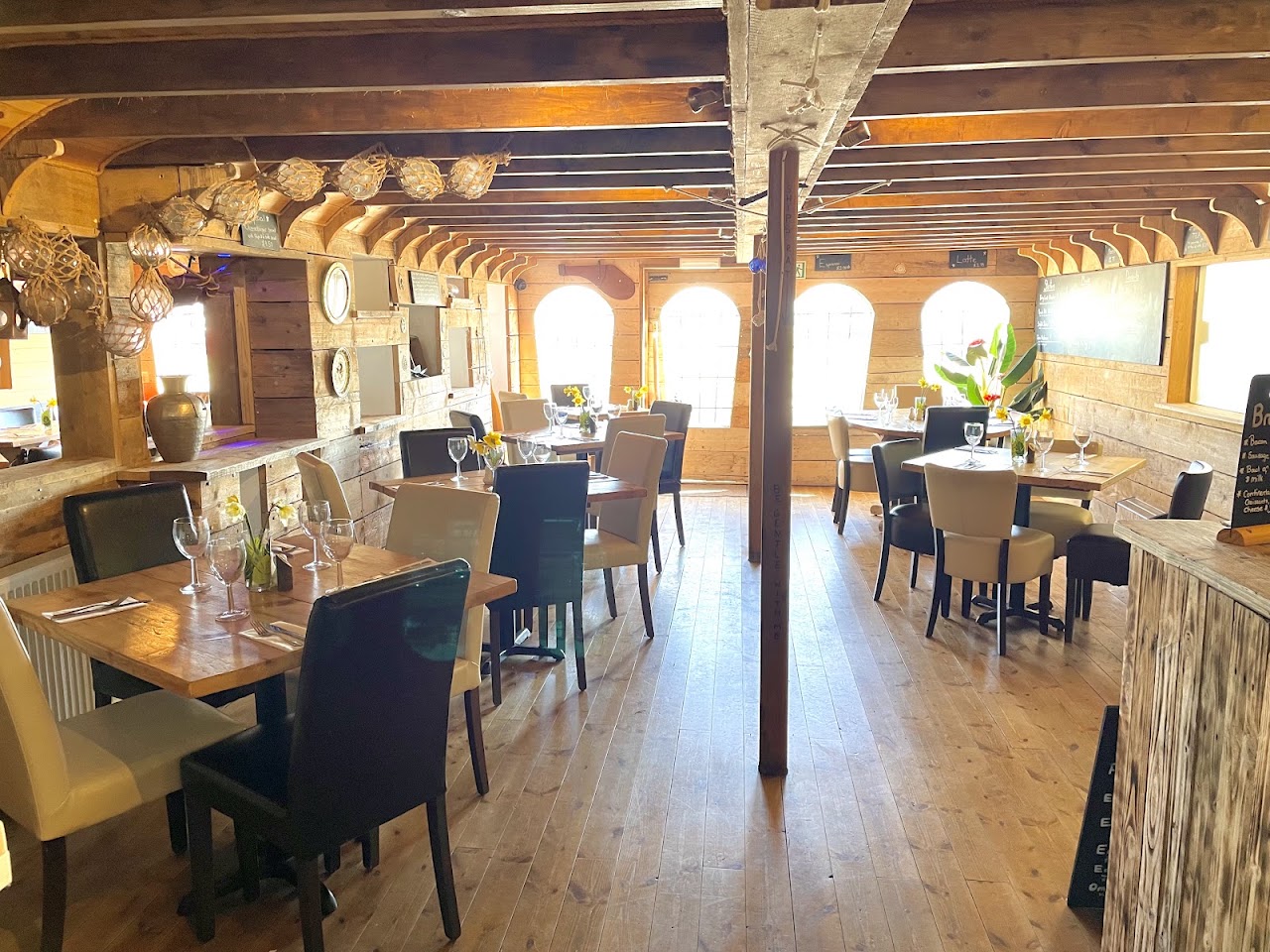 Galleon Cafe Bar