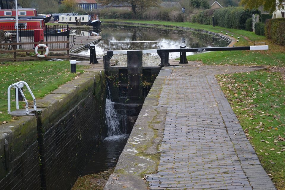 Georgies Canal Cruises Ltd