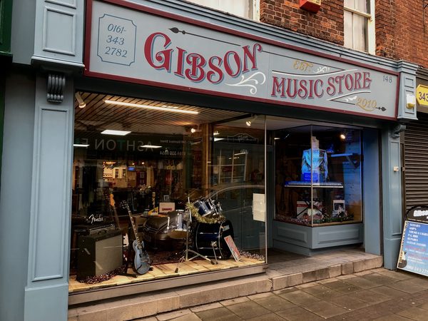 Gibsons Music & Backstage Cafe