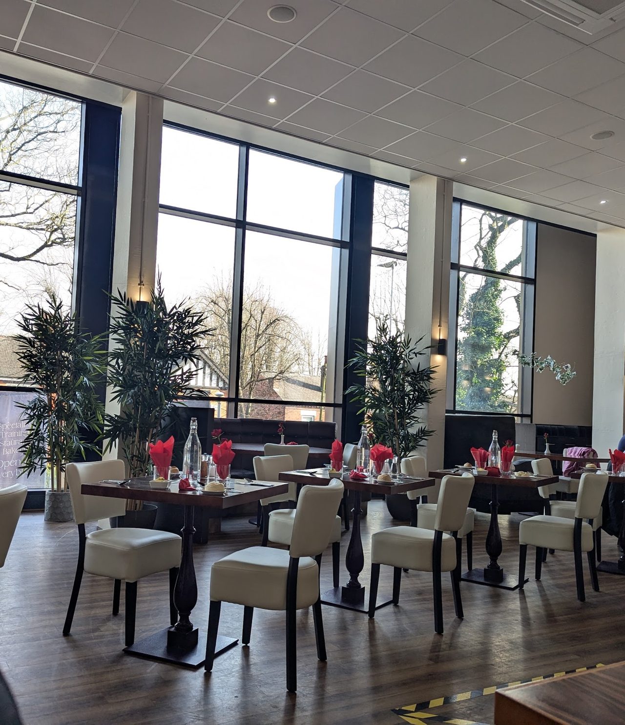 Glass House Restaurant