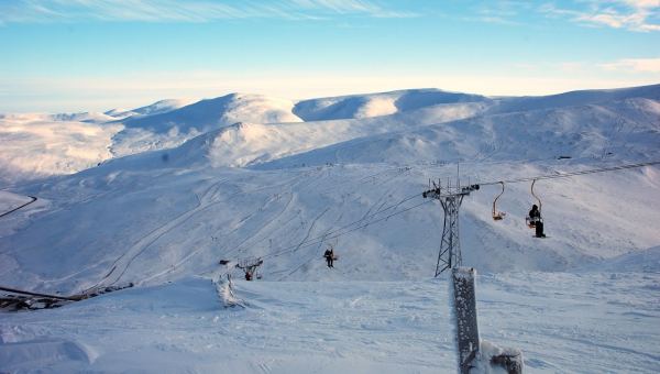 Glenshee Ski Centre (Base Cairnwell & Meall Odhar)