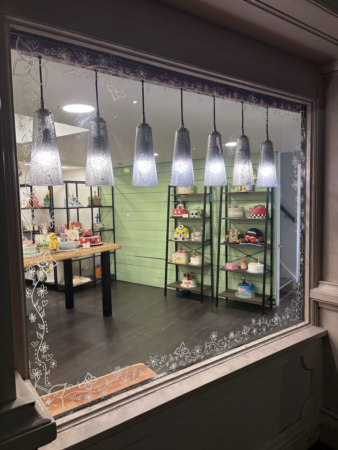 Glutopia Cake Boutique
