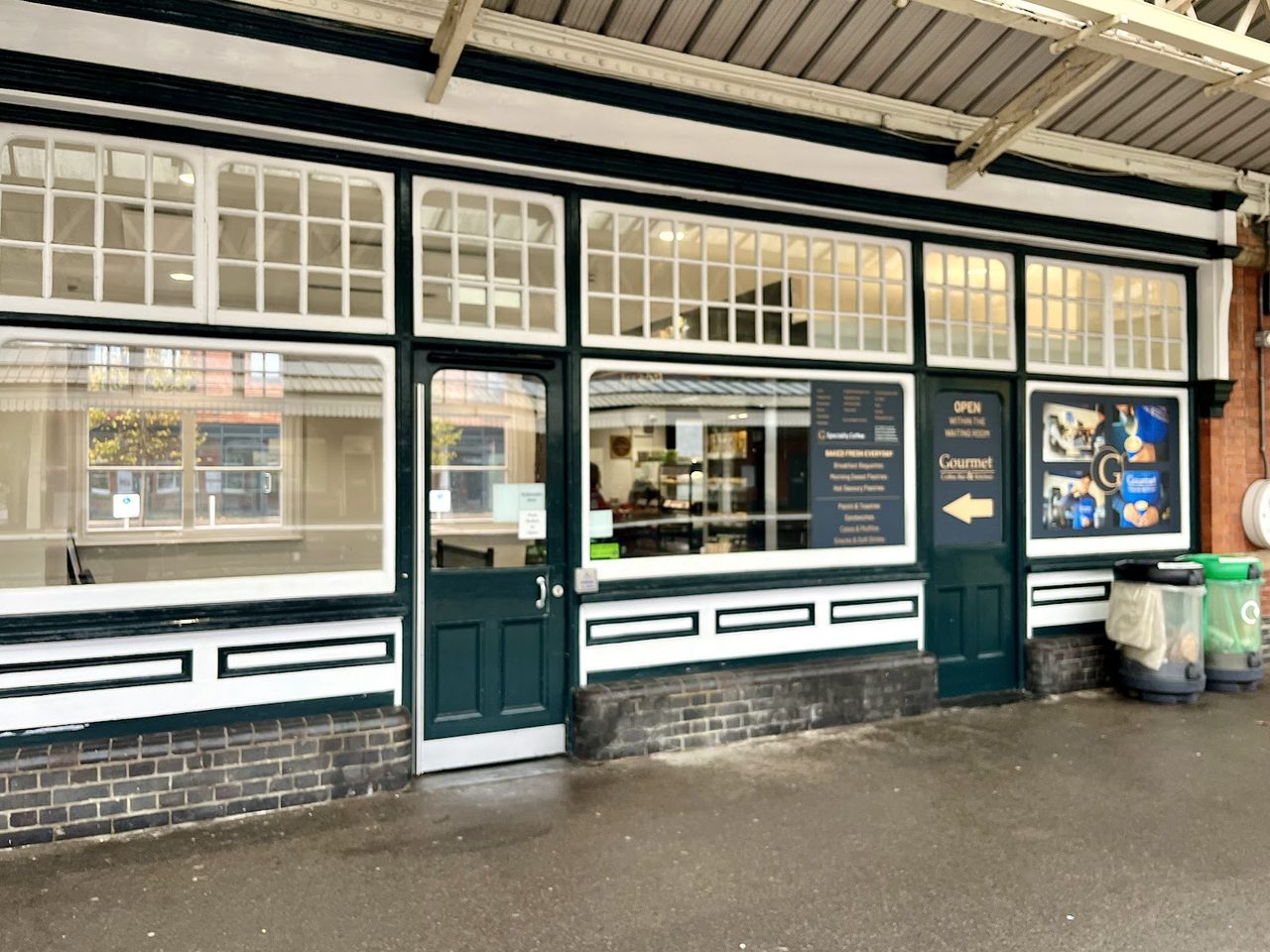 Gourmet Coffee Bar And Kitchen