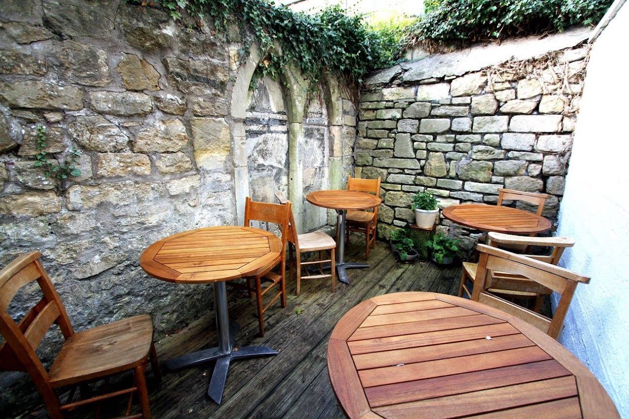 Green Bird Cafe