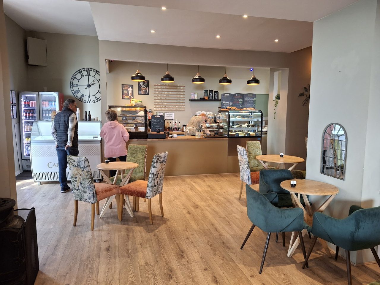 Green Leaf Coffee Lounge