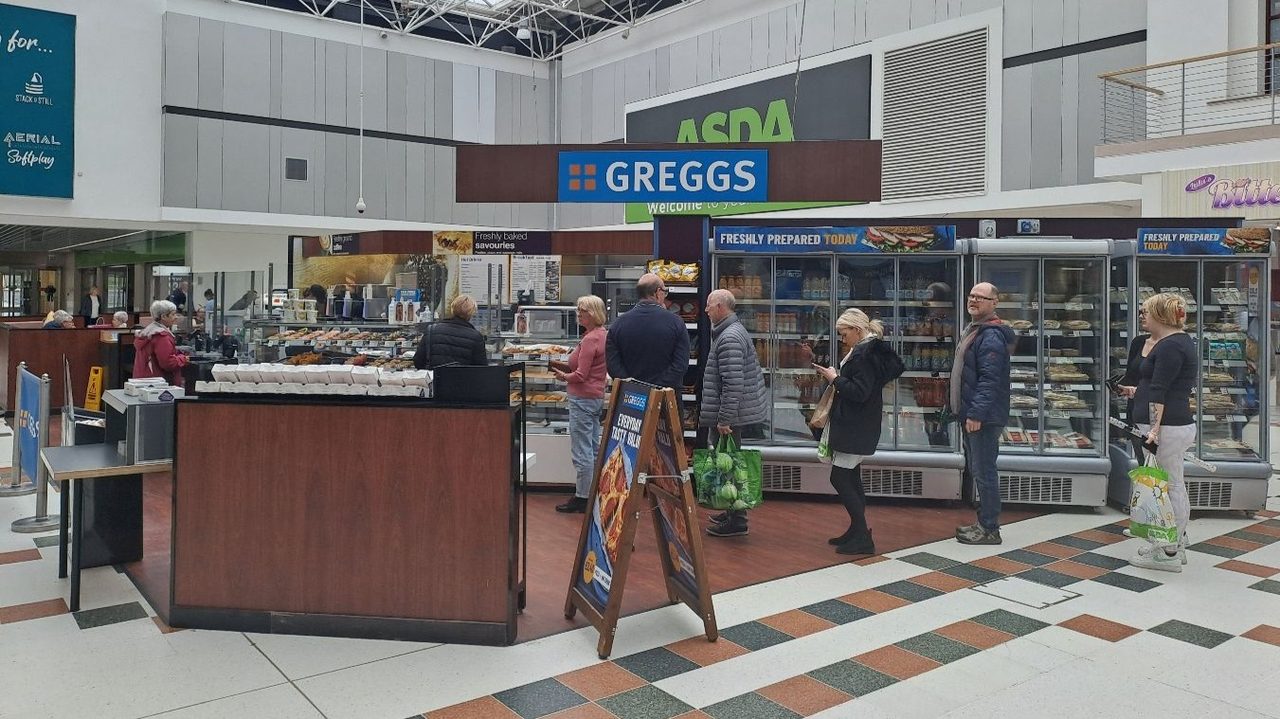 Greggs Cafe