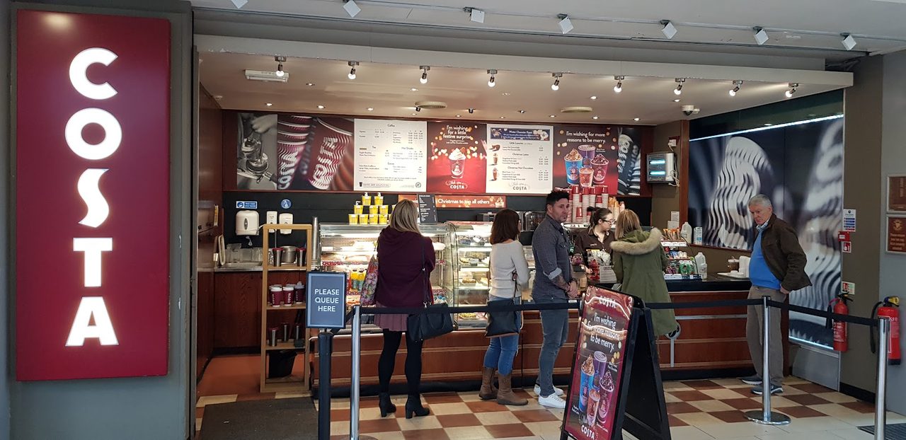 Greggs in Forecourt