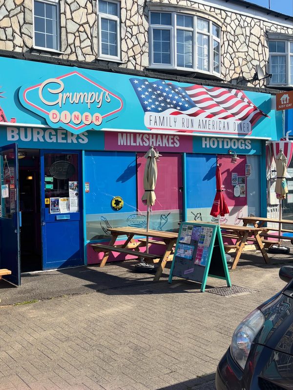 Grumpy's Diner
