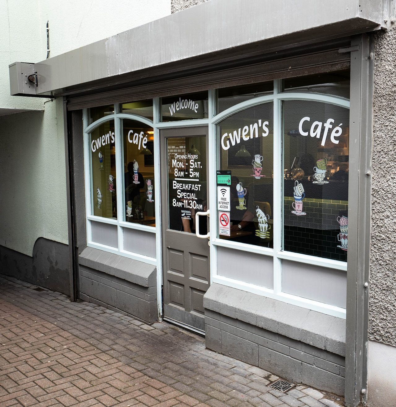 Gwen's Cafe