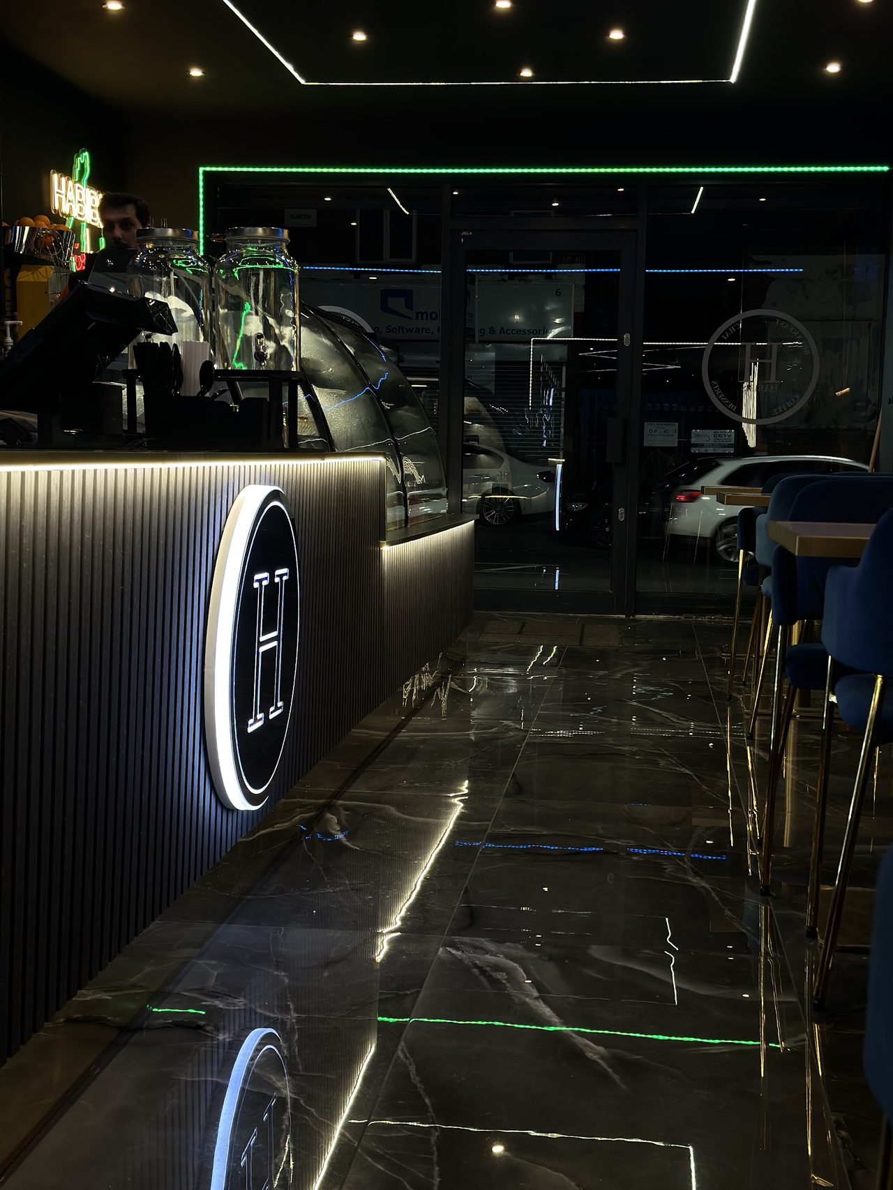 Habibis Cafe