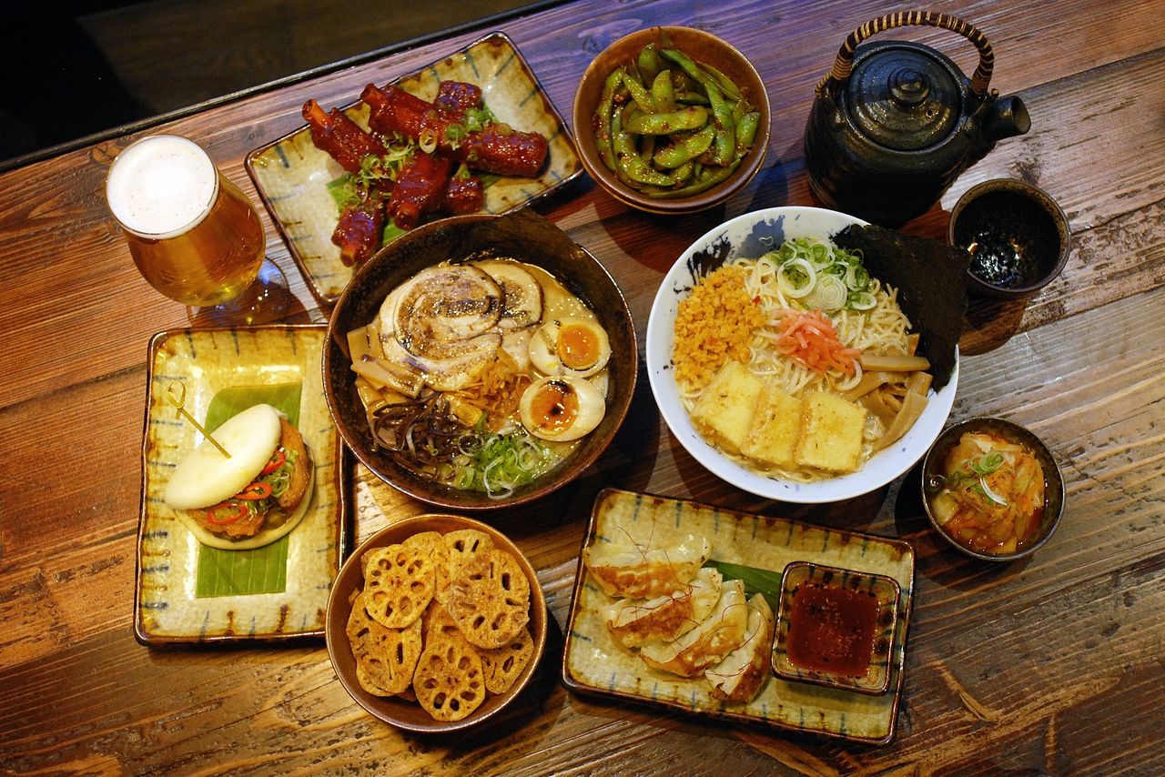 Hakata Ramen + Bar
