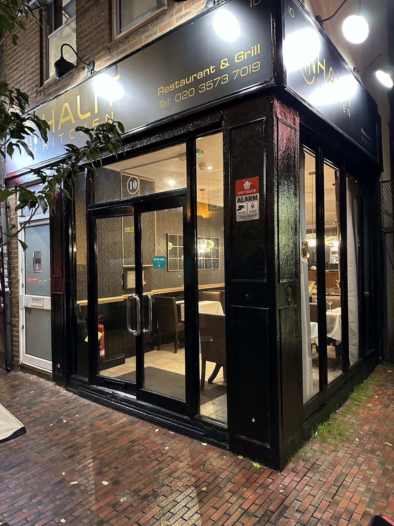 Halit Kitchen
