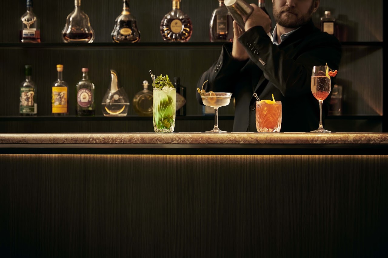 Halkin Bar