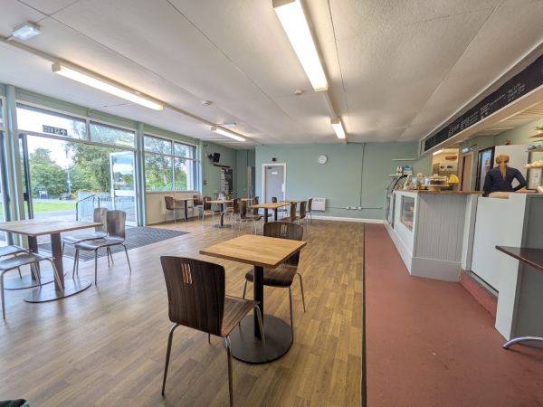 Hammonds Pond Cafe