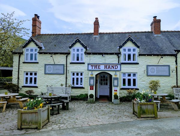 Hand Hotel