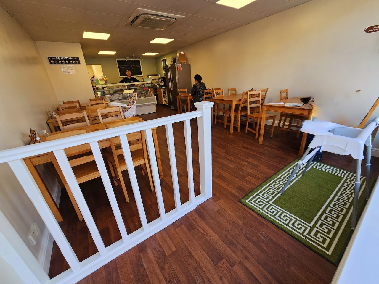 Hank Marvin Cafe