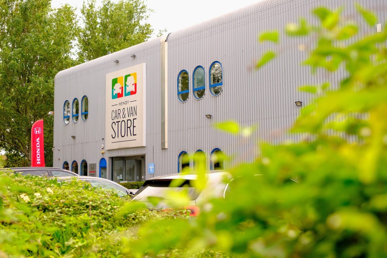 Hendy Car And Van Store