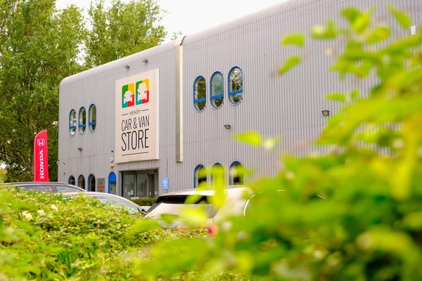 Hendy Car And Van Store