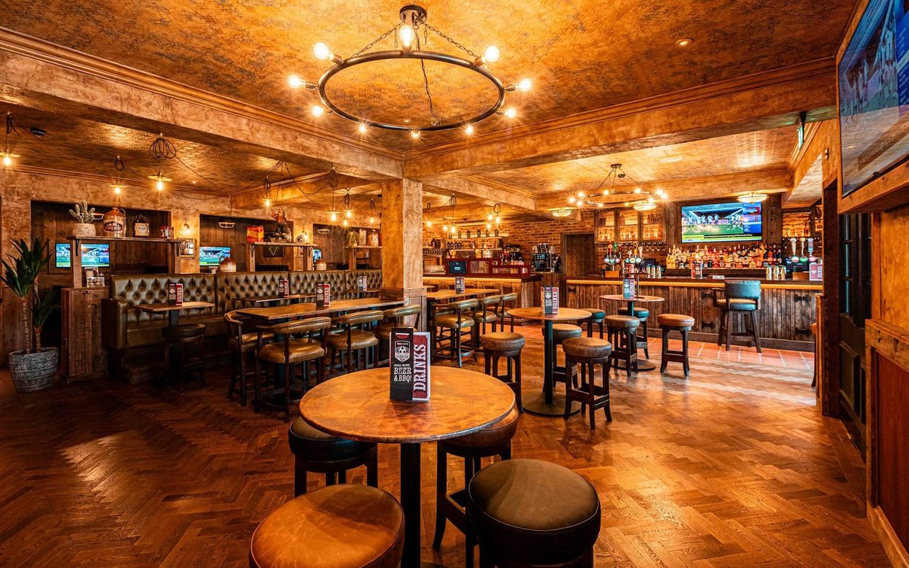 Hickory's Smokehouse