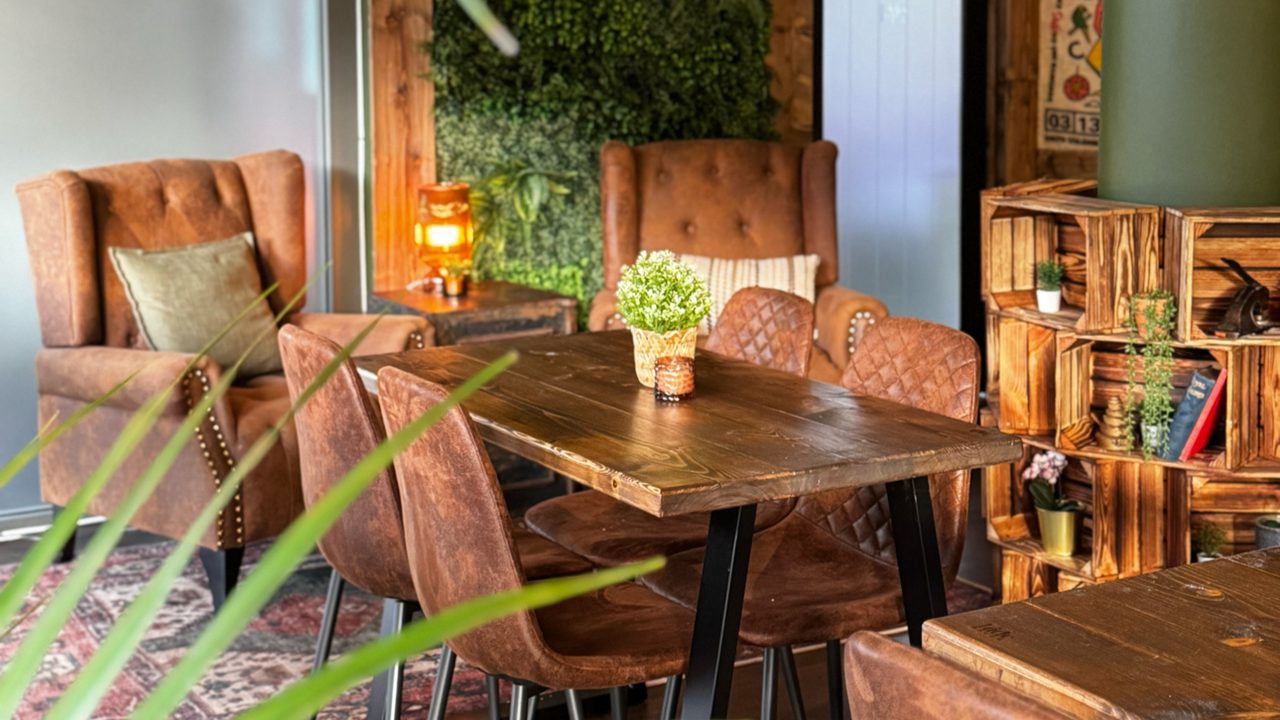 Hide & Seek Café Bar