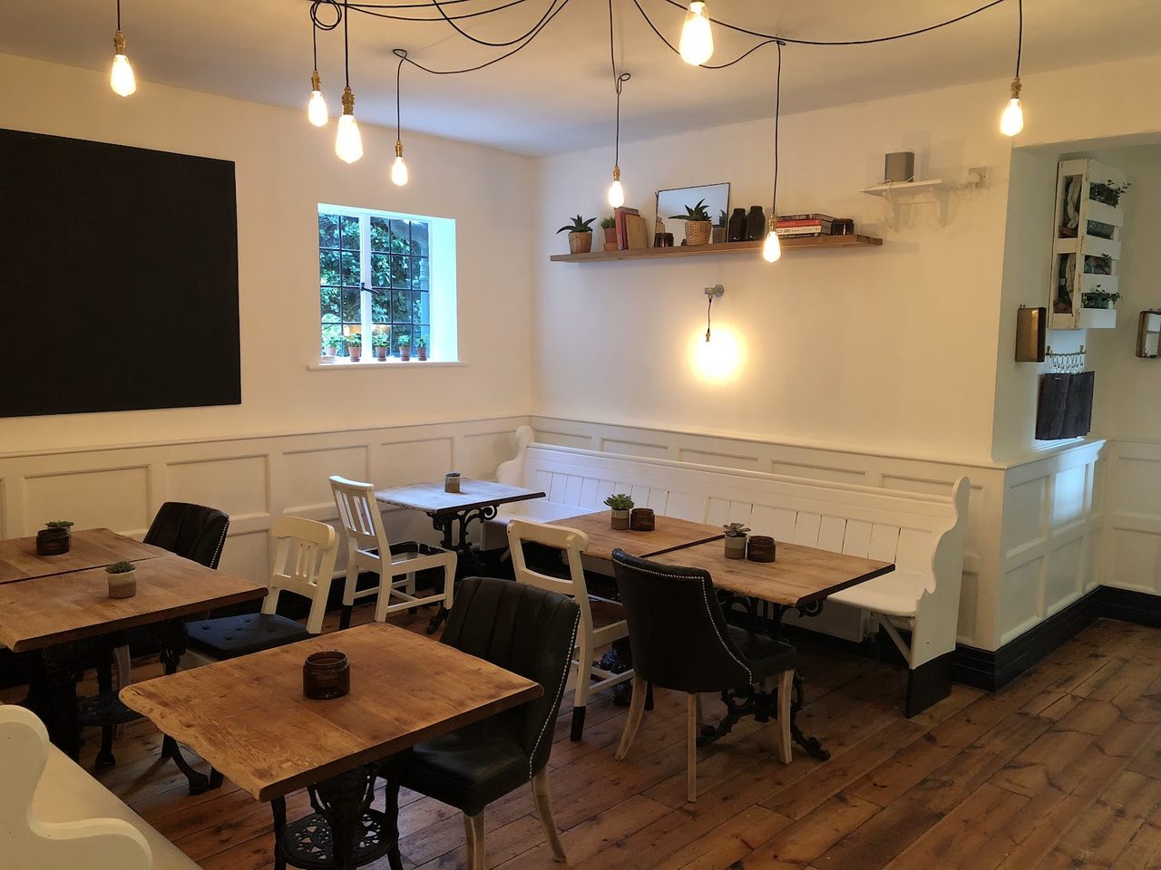 Hideaway Kitchen LDT
