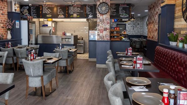 Holly Cafe