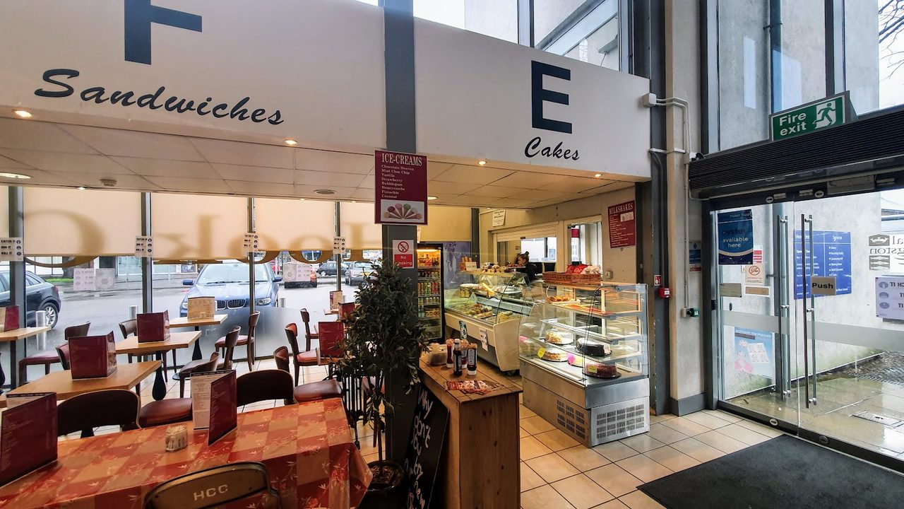 Hook Cafe And Bakery
