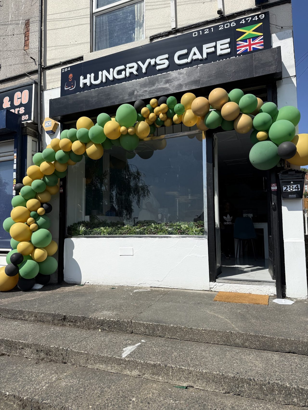 Hungry’s Cafe