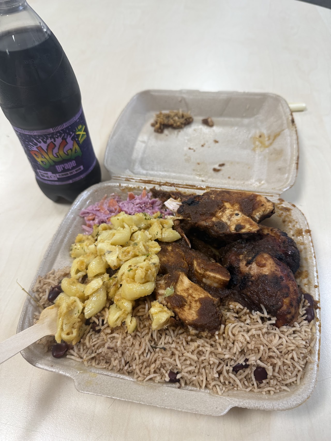 HWT Cafe & Takeaway