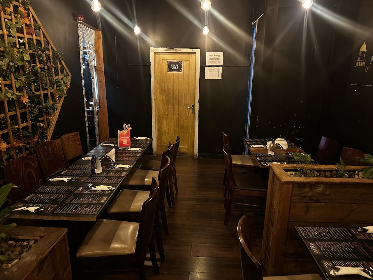 Hyderabadi kitchen/Teandra the Indian curry bowl