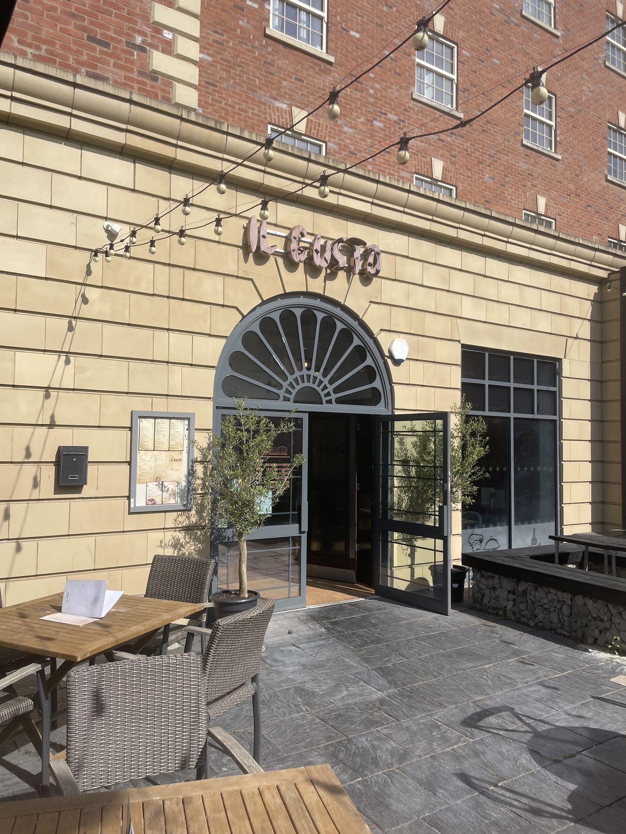Il Gusto Restaurant & Lounge