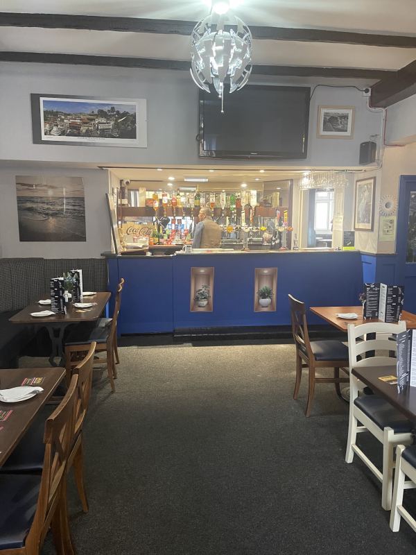 Indian bar and grill high oak