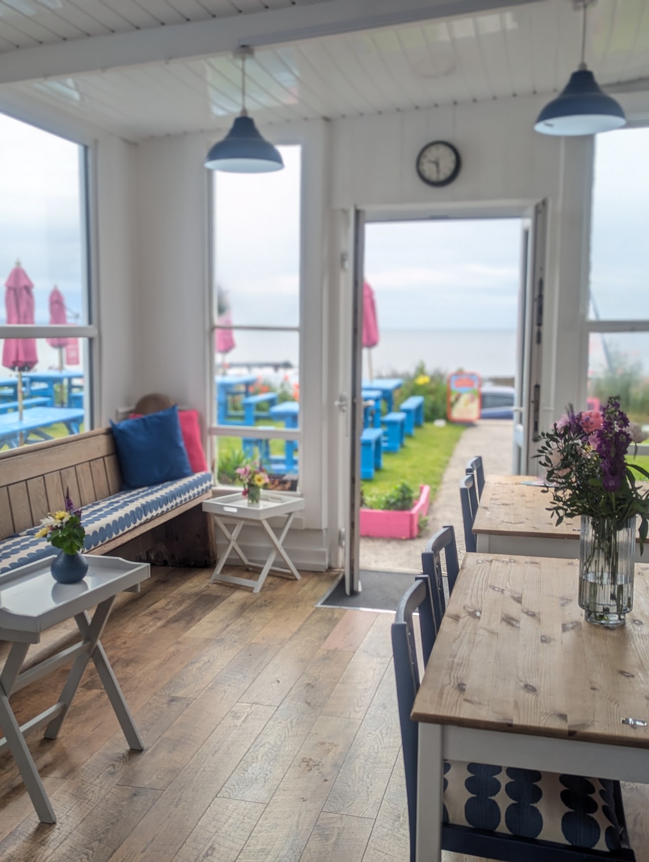 Island View Cafe