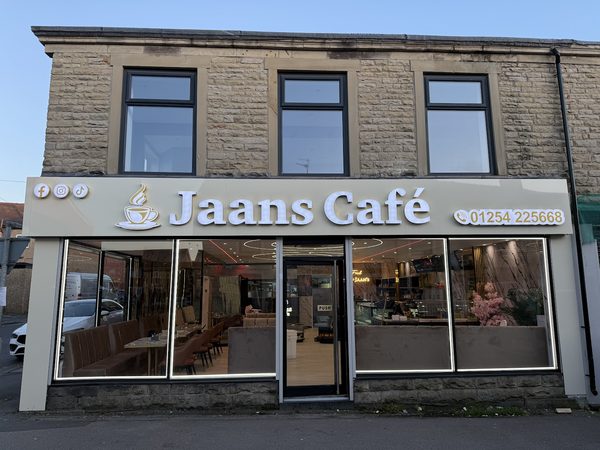 Jaan's Cafe