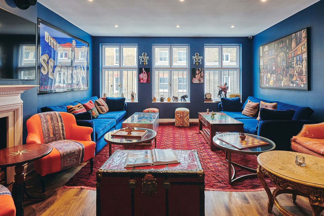 Jak's Mayfair