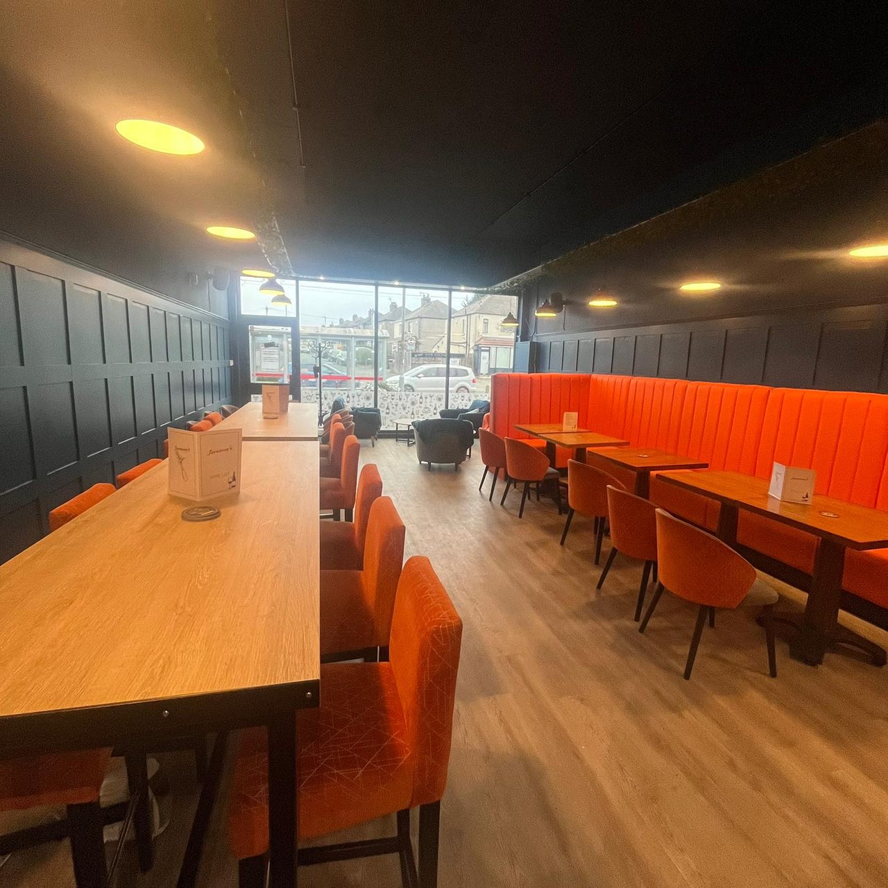 Jeremy's Cafe Bar