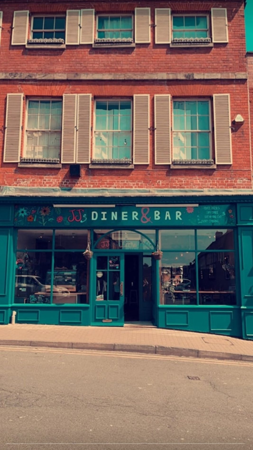 JJ’s Diner & Bar