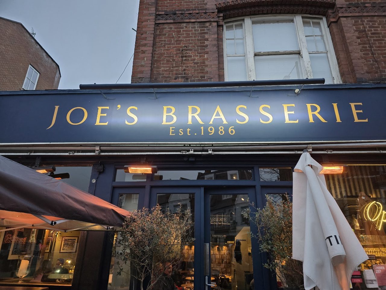 Joe's Brasserie