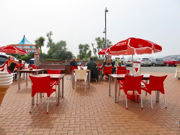 Johns Cafe & Restaurant